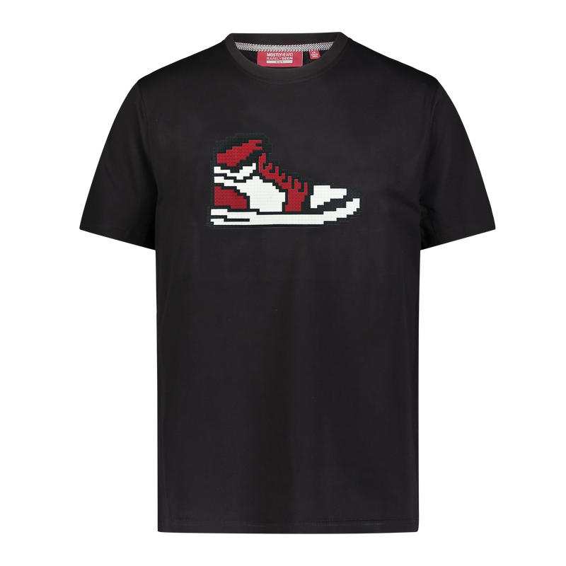 SNEAKER TEE