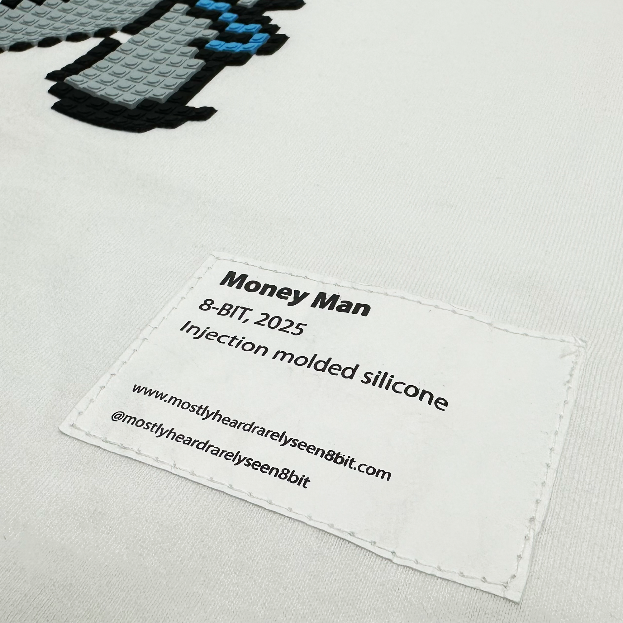 THE MONEY MAN 8-BIT APPLIQUÉ TEE