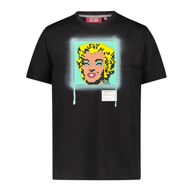BLONDE BOMBSHELL 8-BIT APPLIQUÉ TEE