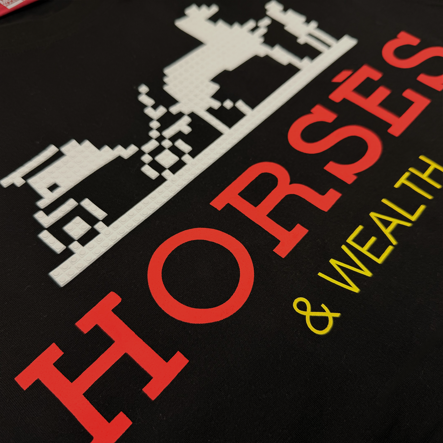 HORSES & WEALTH TEE