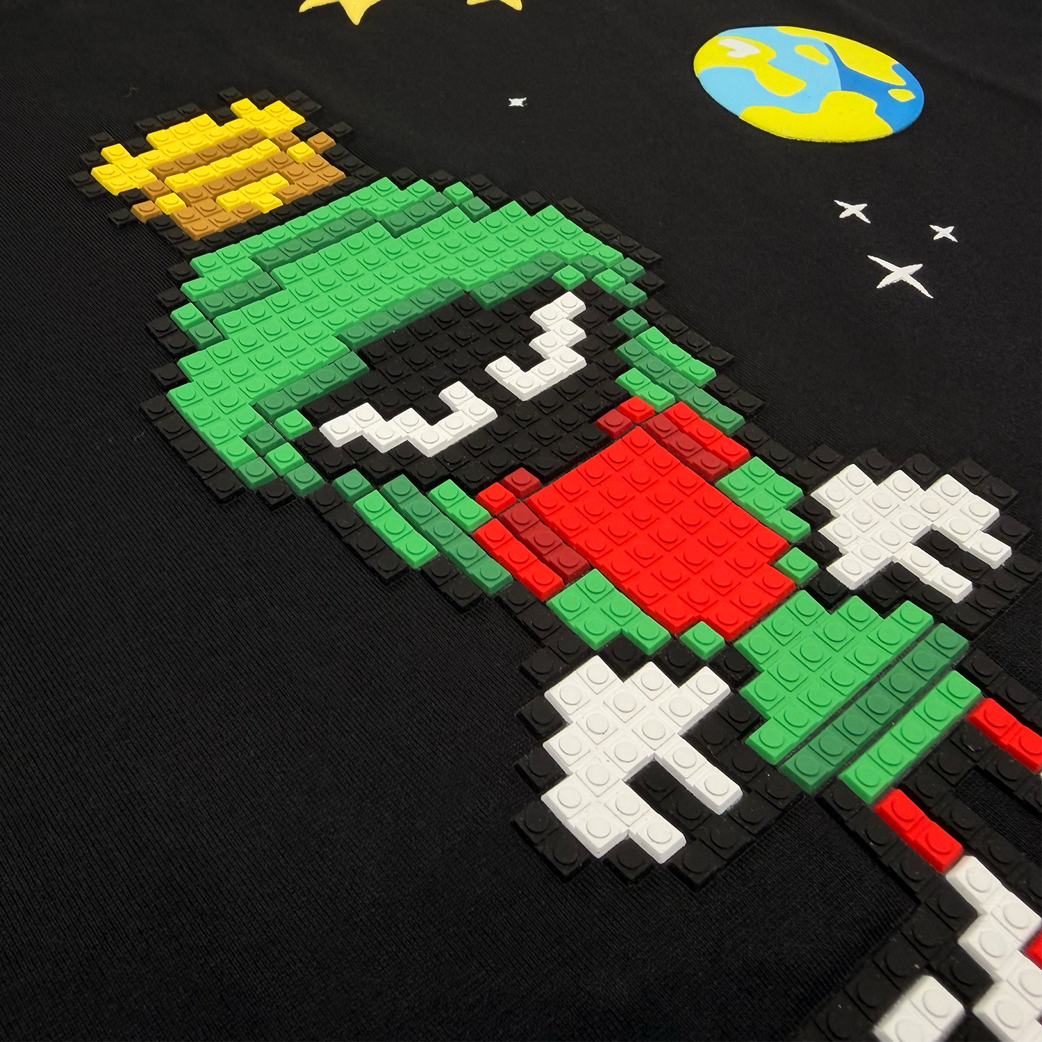 ALIEN MAN TEE