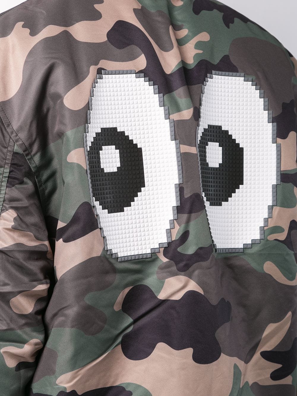 EYEZ BOMBER